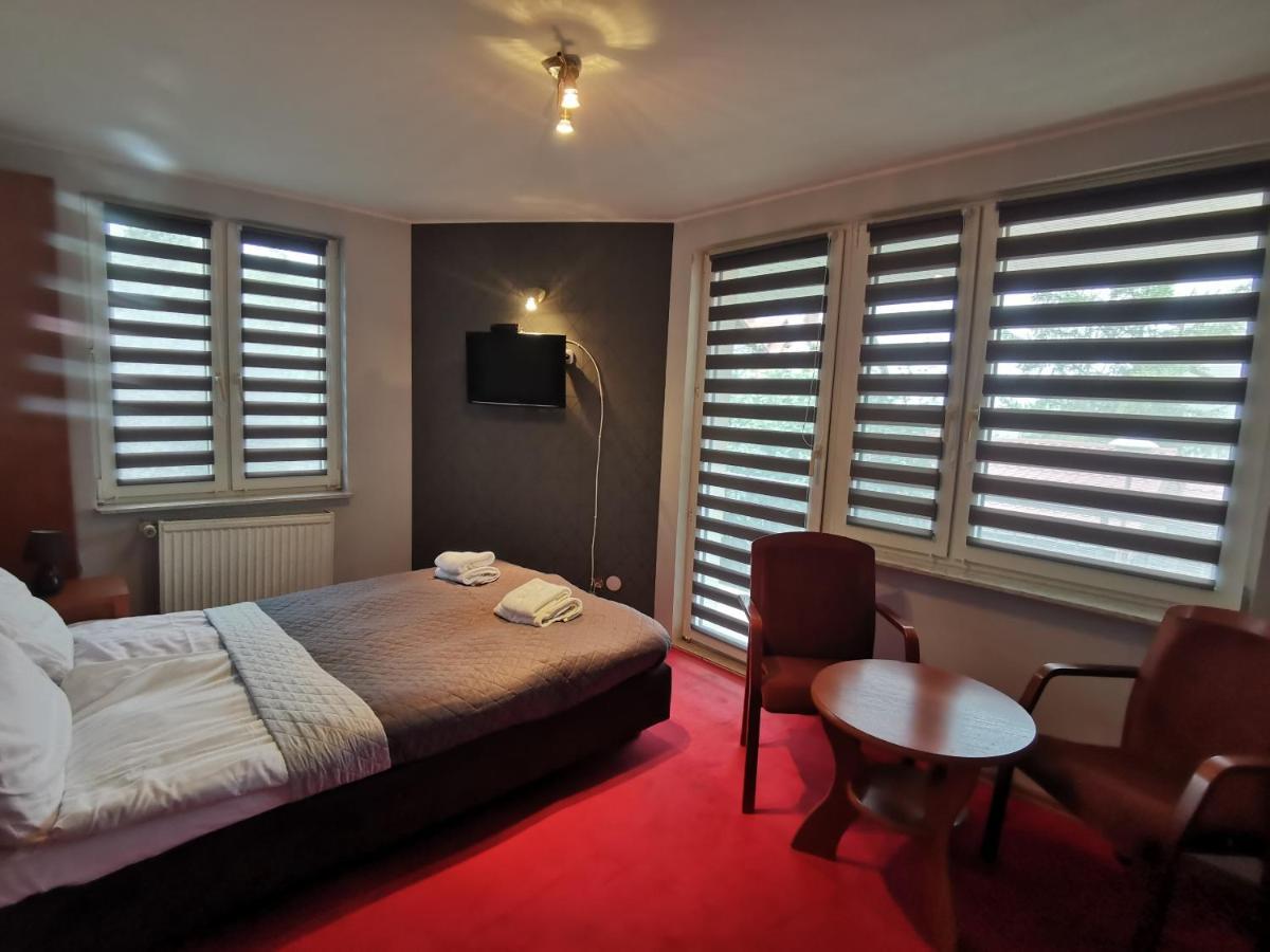 Hotel Polaris Krynica Morska Extérieur photo