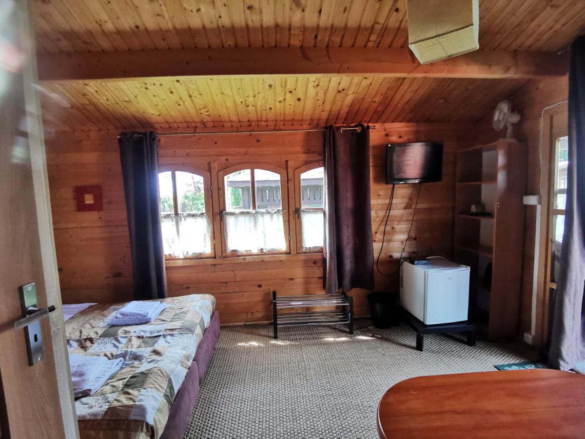 Hotel Polaris Krynica Morska Extérieur photo