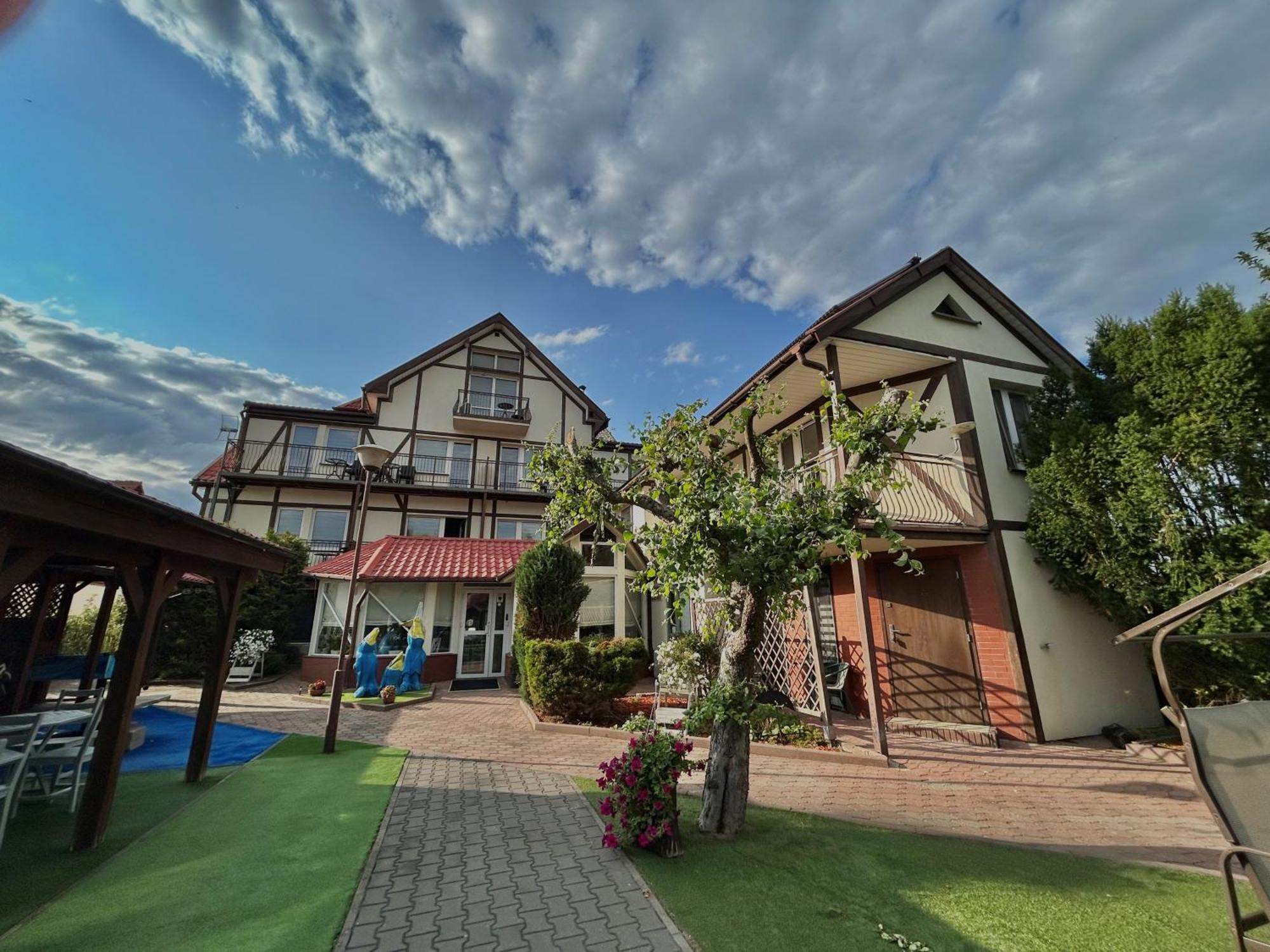 Hotel Polaris Krynica Morska Extérieur photo