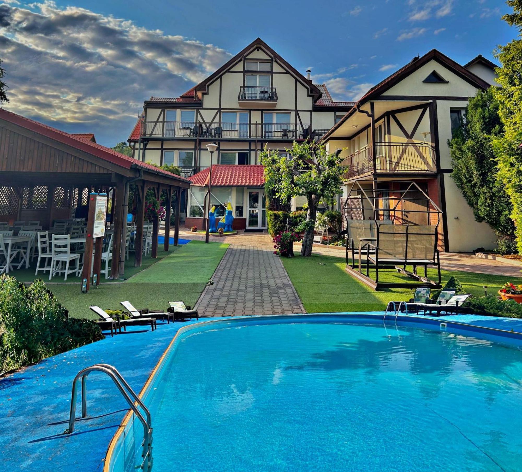 Hotel Polaris Krynica Morska Extérieur photo